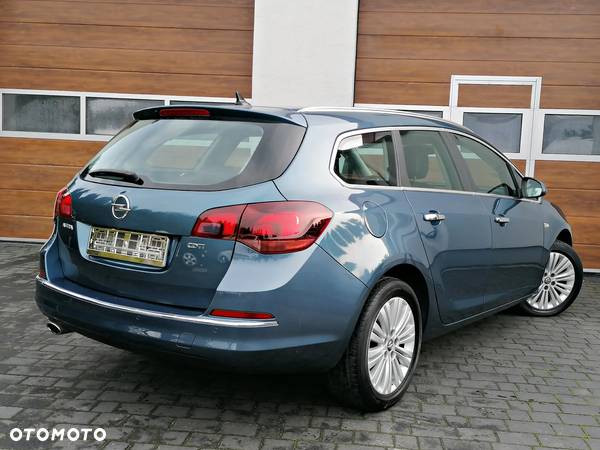 Opel Astra - 16