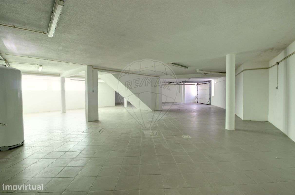 Moradia T4 para venda-34