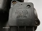 Filtr powietrza obudowa  Toyota Yaris I 1.0 B  R01 - 4