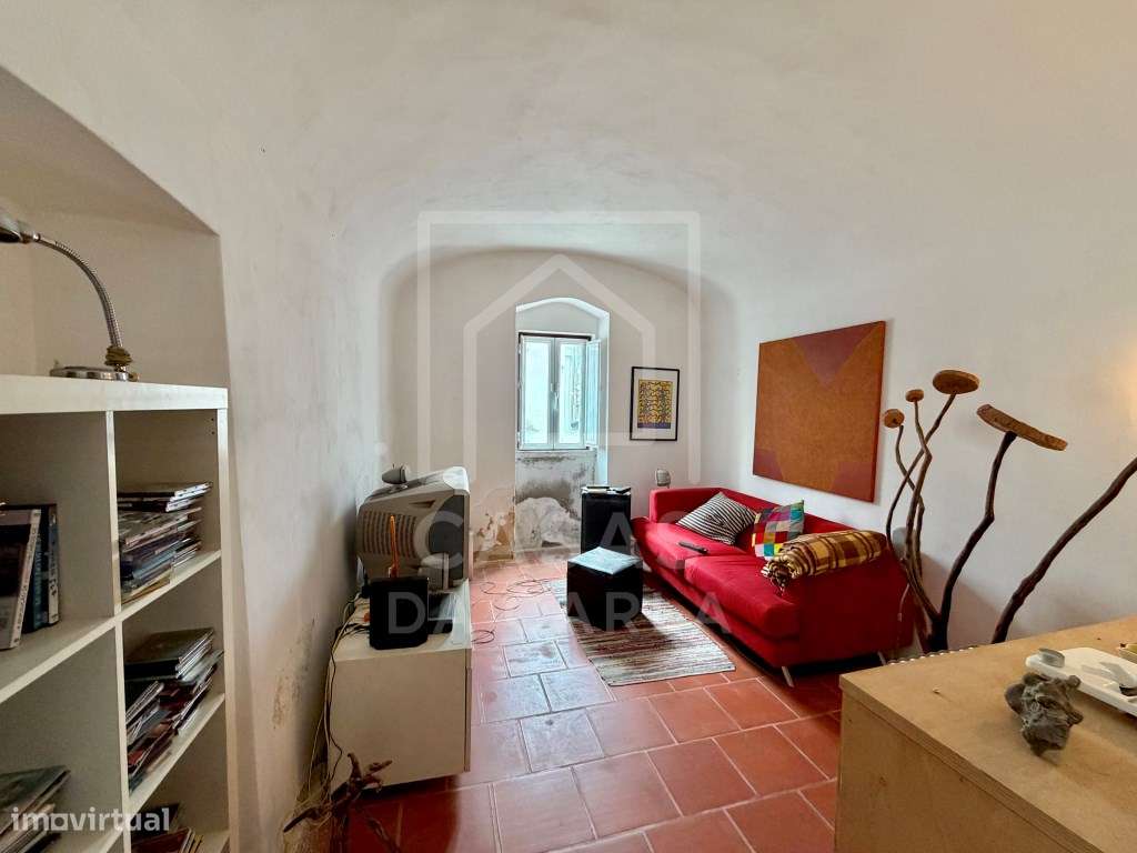 Moradia T5 com quintal e terraço em Vila Alva-8