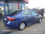 Toyota Avensis 1.8 Active - 6