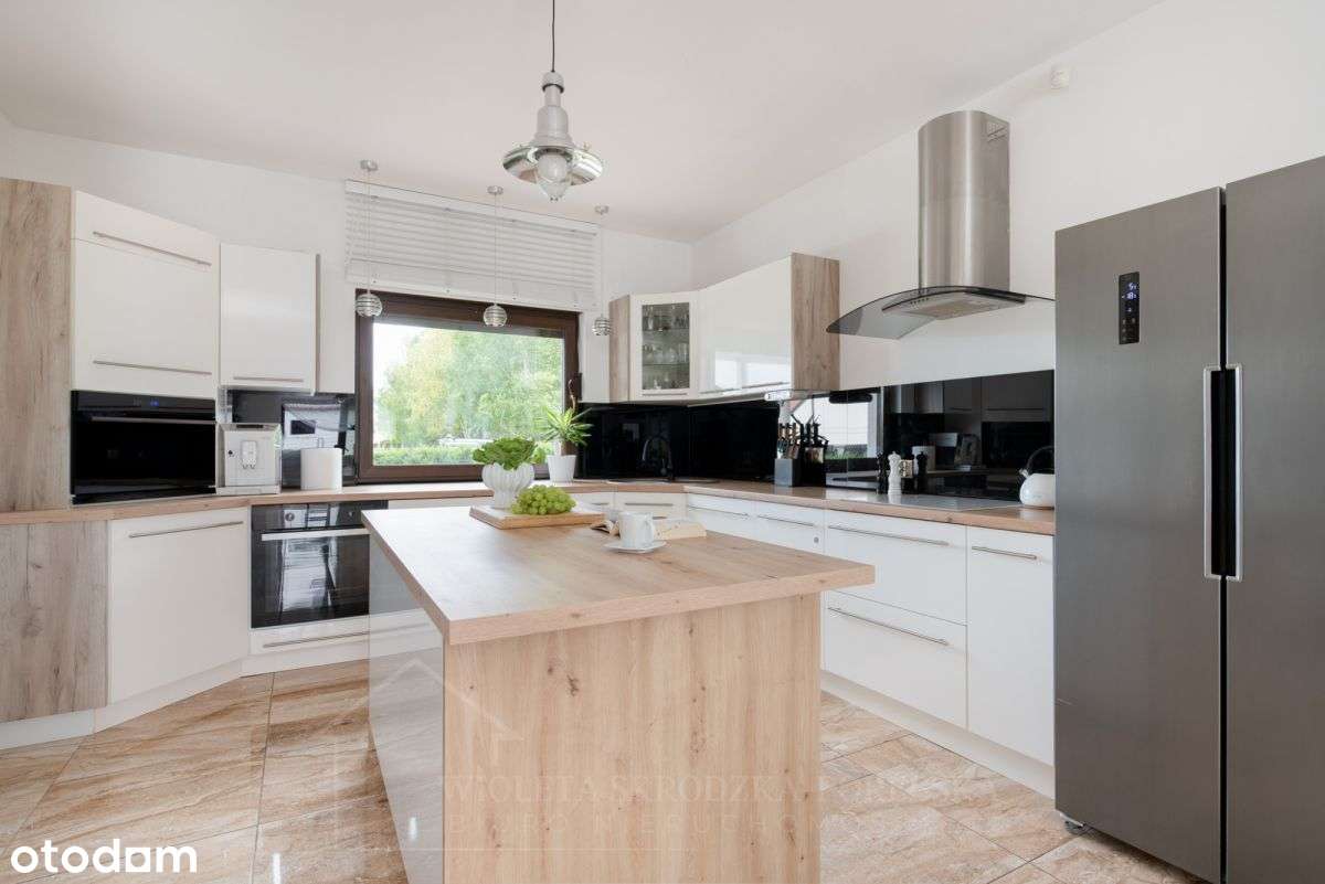 Dom wolnostojący 4 sypialnie-8