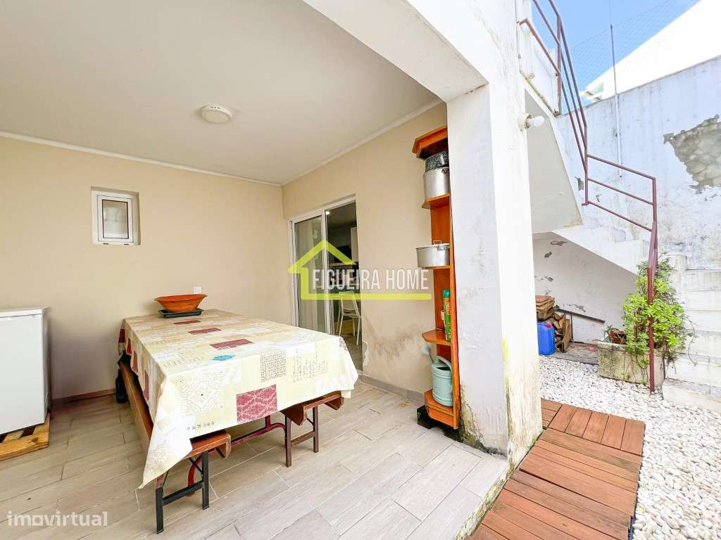 Moradia com Potencial para 2 Habitações | São Pedro, Figueira da Foz-14