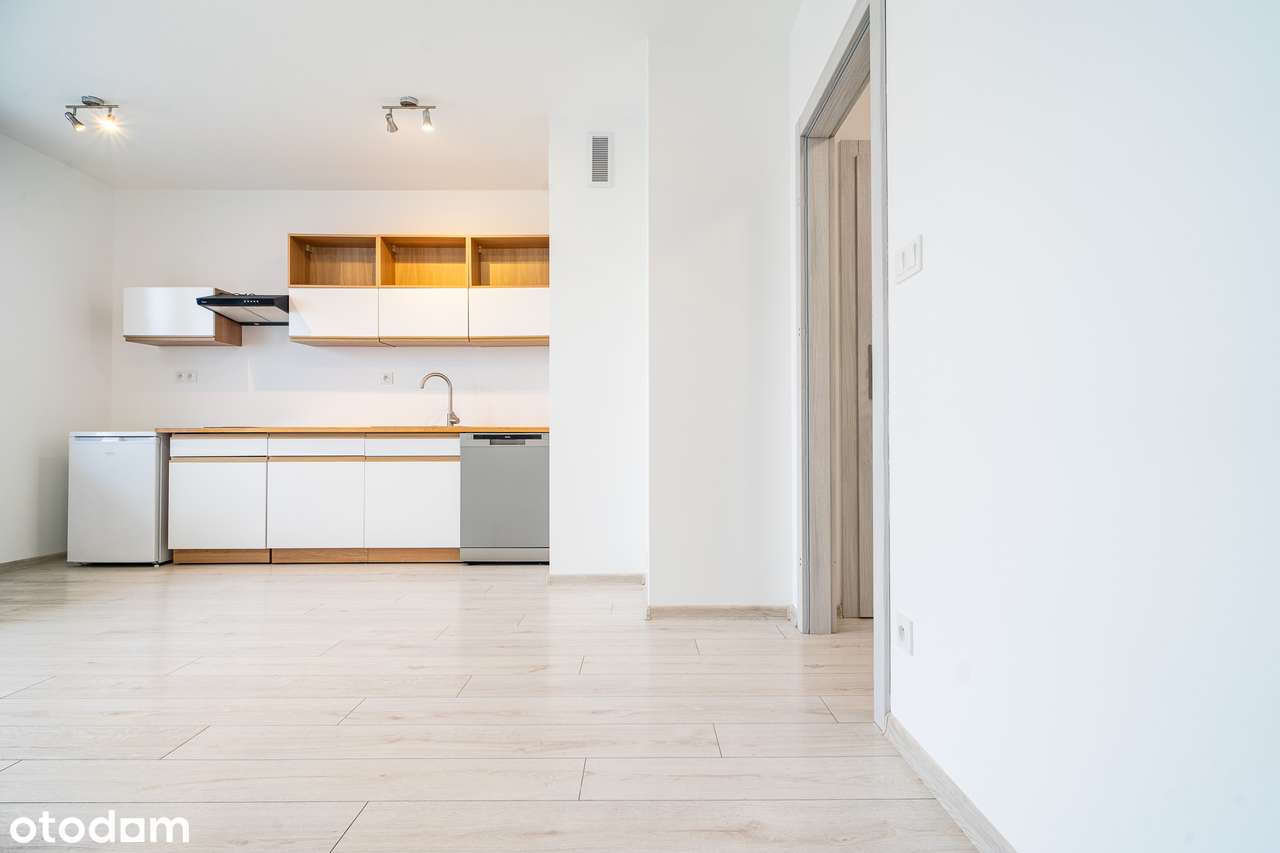 Przytulna kawalerka w nowym apartamentowcu w centrum Jeleniej Góry - Pełny obrazek: 5/17