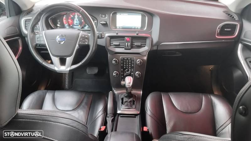 Volvo V40 2.0 D4 Kinetic Geartronic - 6