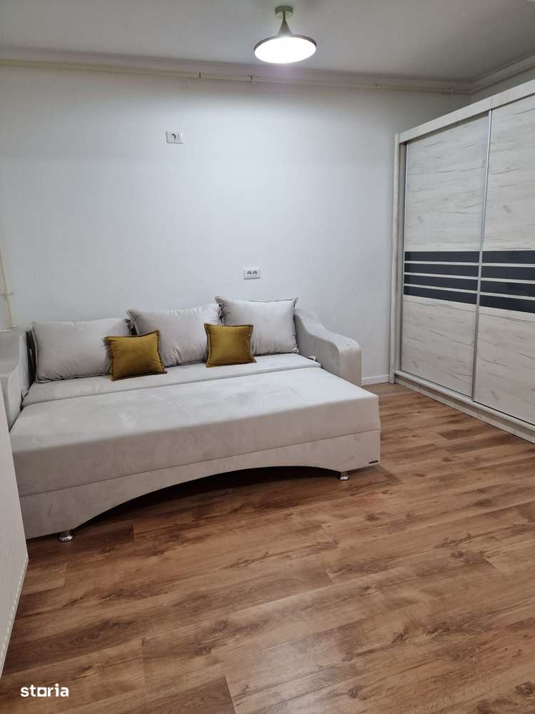 Zona Eroii Revolutiei  Brancoveanu  38 mp bloc nou mobilata parcare - Imagine principală: 5/20