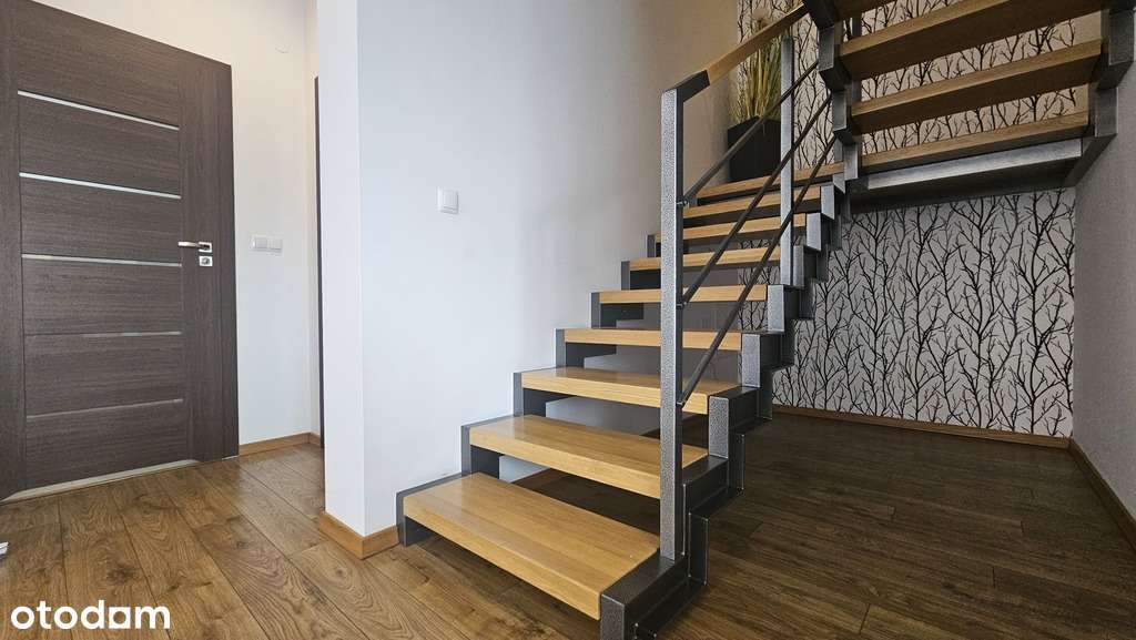 Nowoczesny dom z 2023 roku – wysoki standard-14