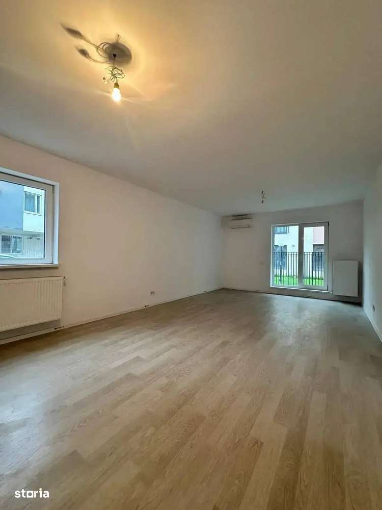 3 camere gradina Titan/Th Pallady/Parcare/ Metrou Teclu