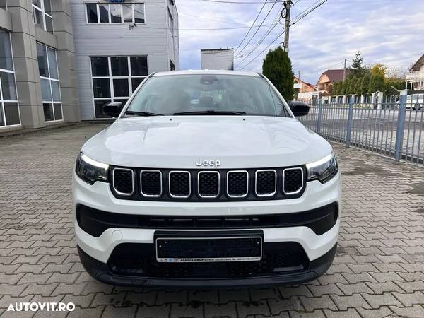 Jeep Compass - 4