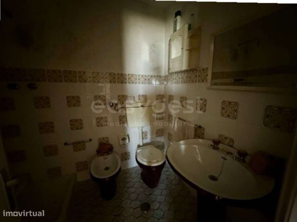 Moradia no Ferro - Para remodelar - Grande imagem: 5/13