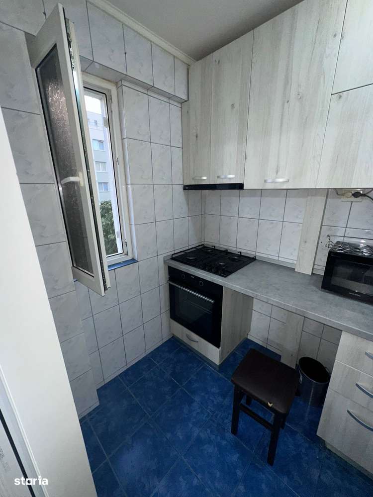 Mega mall str Herta  garsonieră - Imagine principală: 3/8