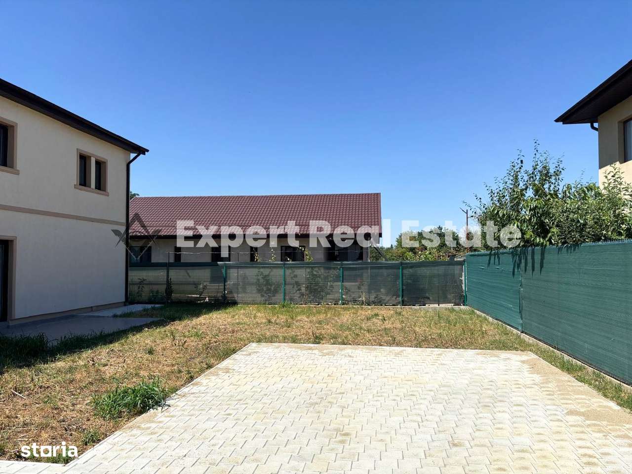 VILA SPATIOASA TUNARI-PIPERA-12