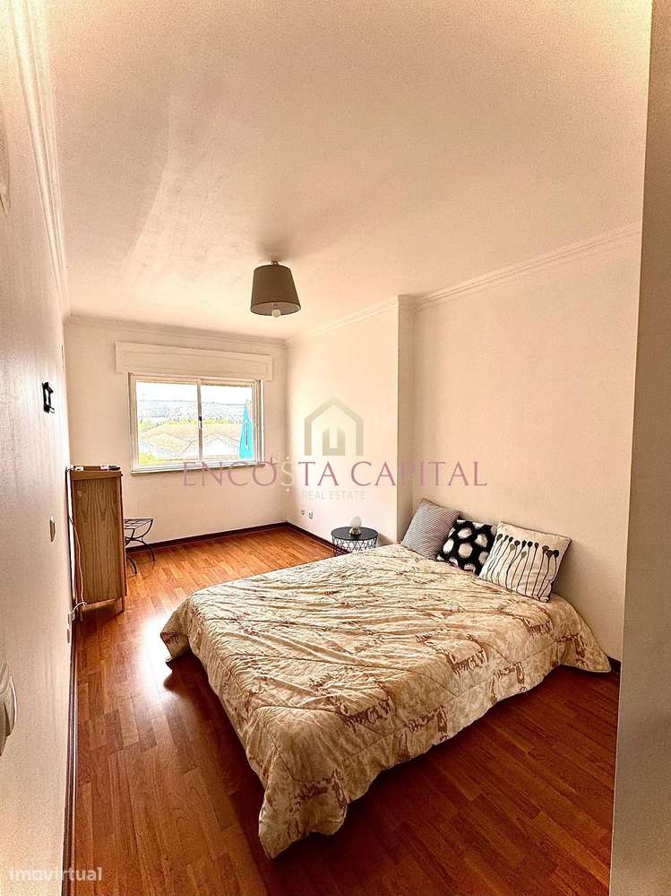 APARTAMENTO T2 QUELUZ C/ARRECADAÇÃO-14