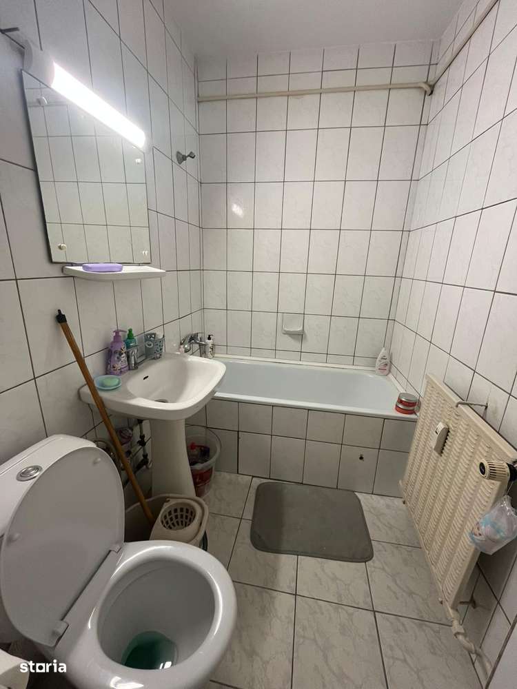 GARA-BILA, ap. 1 camera, decomandat, mobilat si utilat, 30 m2, LIBER!-3