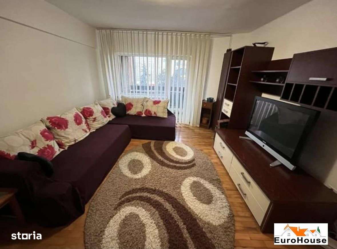 Apartament cu 3 camere de vanzare in Alba Iulia - Imagine principală: 2/8