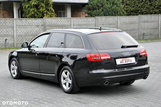 Audi A6 Avant 2.7 TDI DPF quattro tiptronic - 31