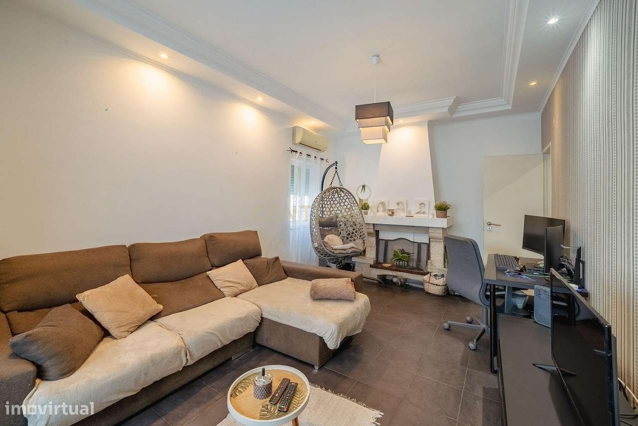 Apartamento T3 em Corroios, Seixal - Oportunidade Única! - Grande imagem: 4/43