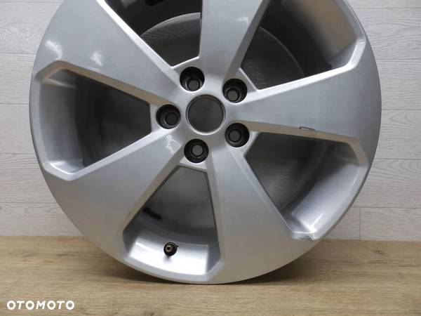 Felga Opel Mokka 17x7.0J Et38 5x105 95396384 - 4