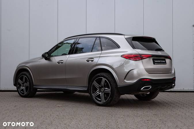 Mercedes-Benz GLC 220 d 4-Matic AMG Line - 6