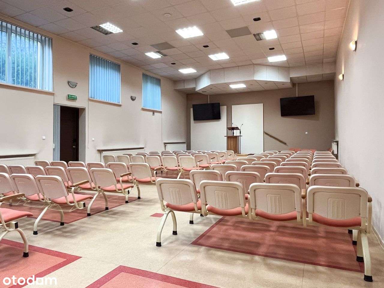 Dom z funkcją usługową – 352 mkw.-3