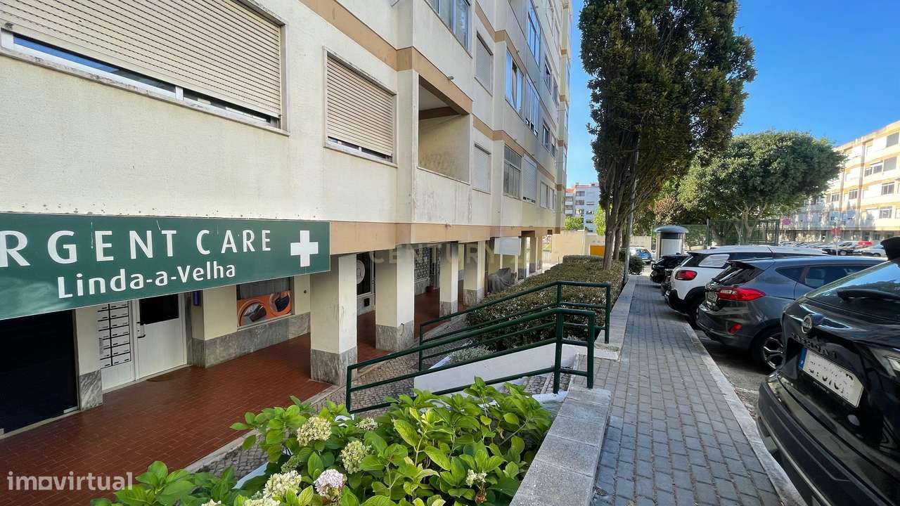 Espaço Comercial em Linda-a-Velha-5