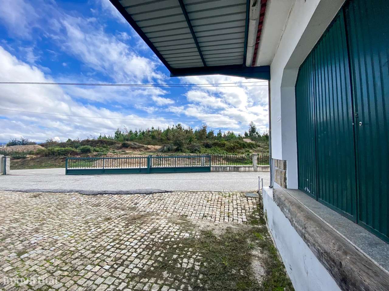 Armazém com Potencial Único de Expansão Empresarial - Grande imagem: 4/22