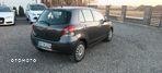 Toyota Yaris 1.0 Premium - 4