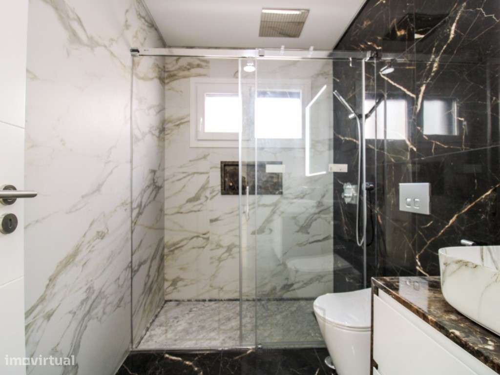 Moradia Isolada T4 - inserida em lote 420m2 - Aldeias de Irmaos - A...-27