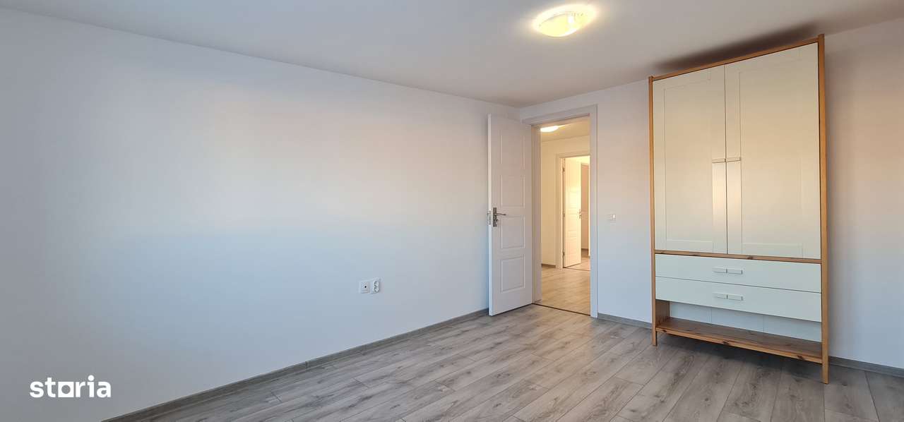 Casa semimobilata semiutilata in Cartier Izvor Tarlungeni Brasov - Imagine principală: 5/12