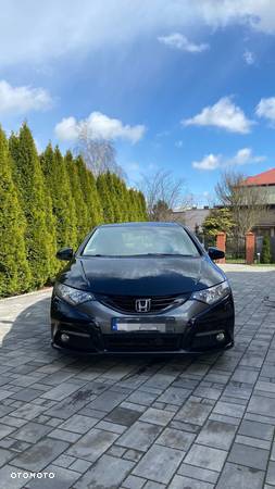 Honda Civic 1.8 i-VTEC Automatik Comfort - 2