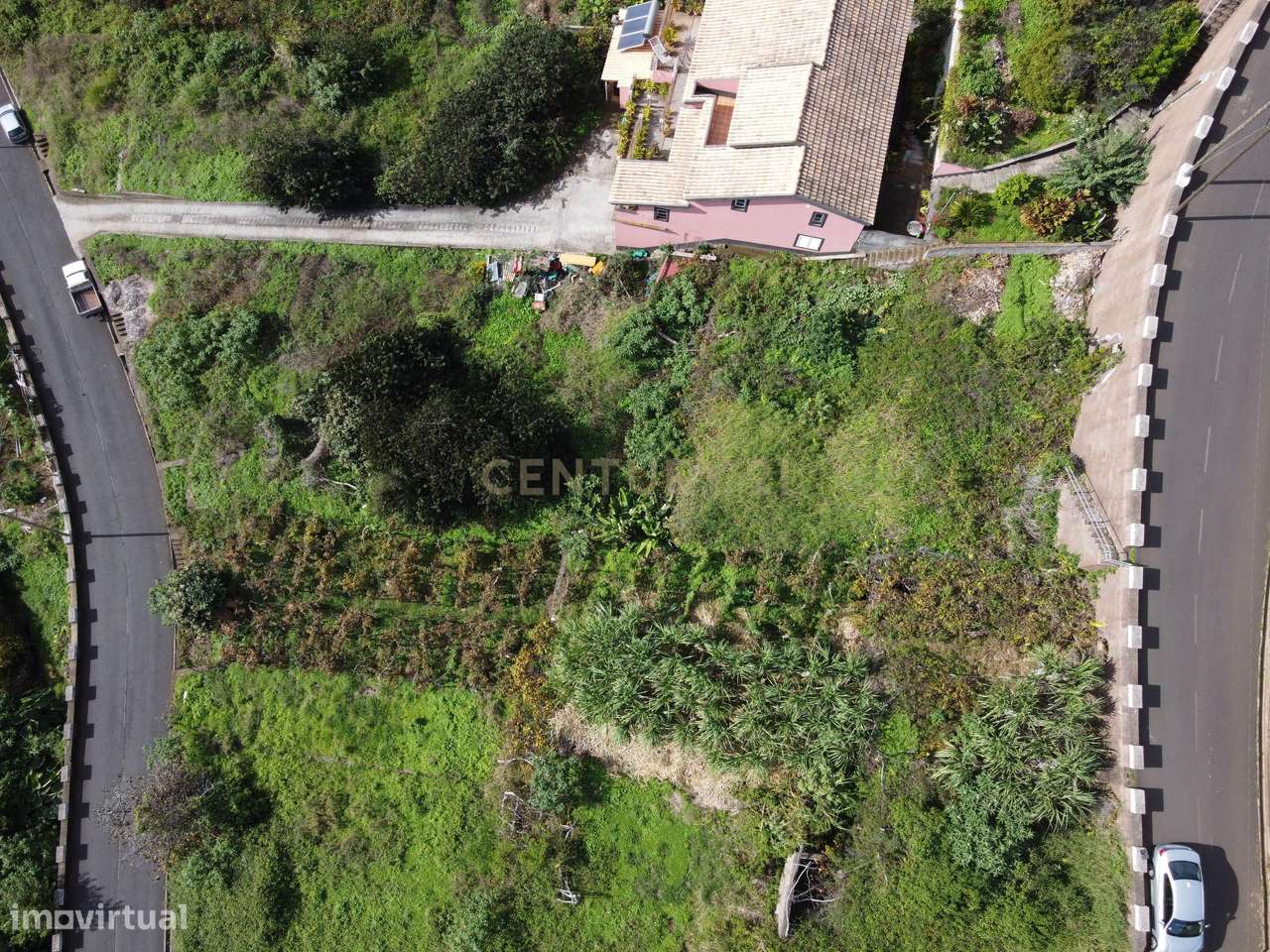 Terreno no Lombo do Doutor - Calheta - Grande imagem: 4/7