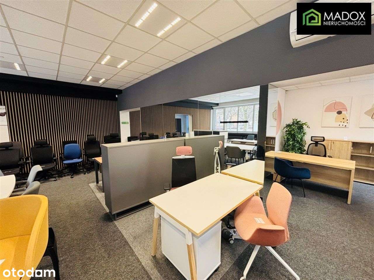 Budynek Handlowo-Usługowy Z Projektem Rozbudowy-5