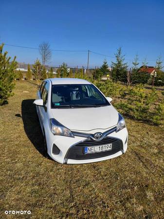 Toyota Yaris 1.33 Active EU6 - 13