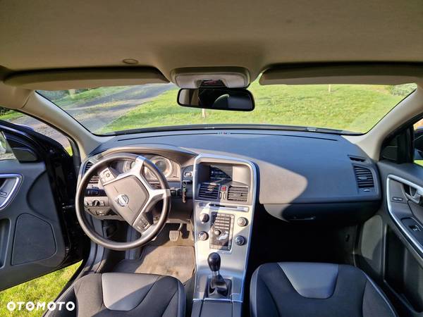 Volvo XC 60 D5 AWD Summum - 12