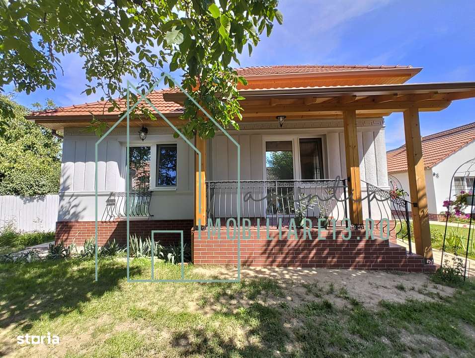 Casa semicentrala, perfecta pentru 2 familii cu teren generos 1500 mp - Imagine principală: 2/15