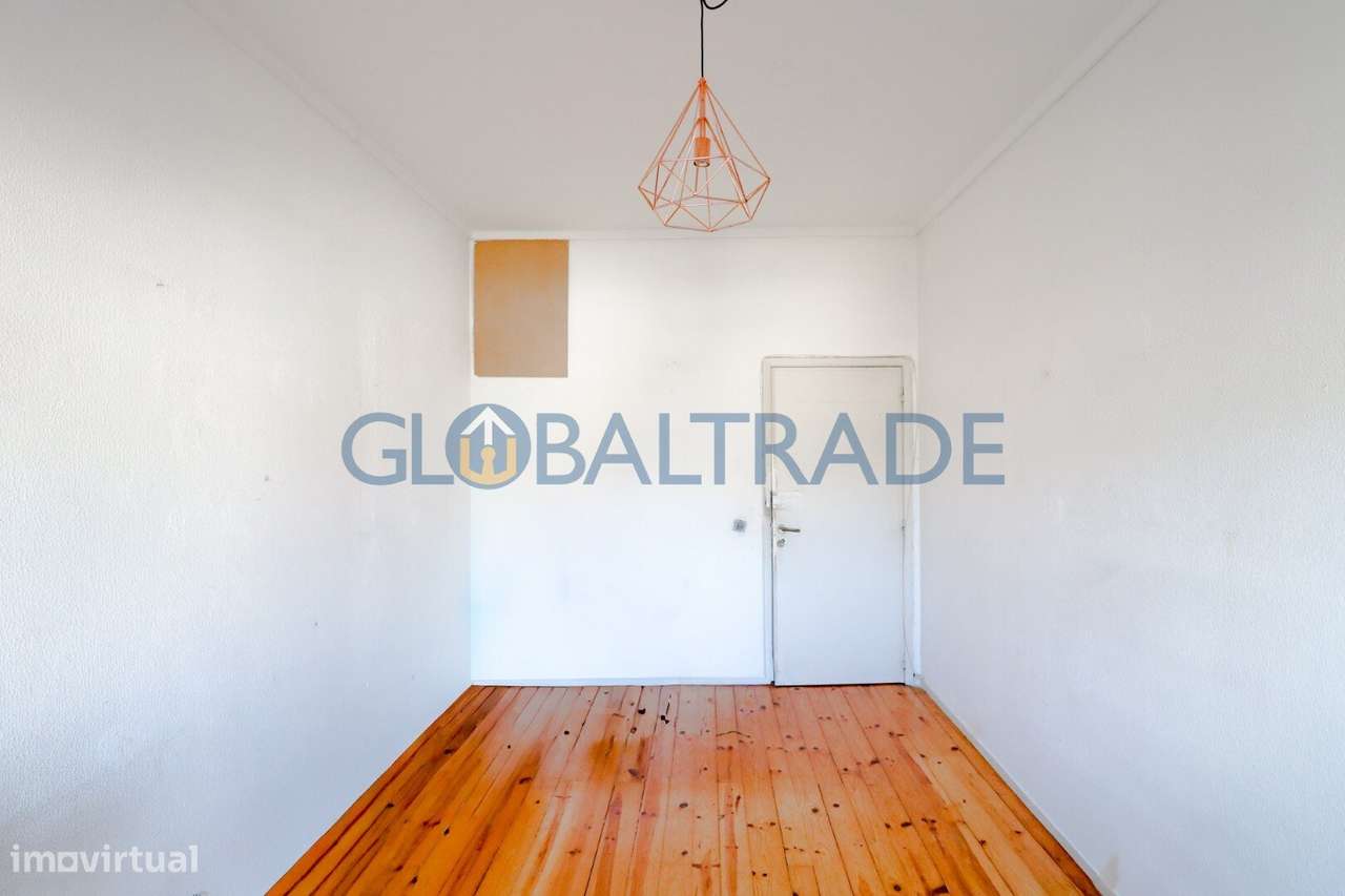 Apartamento T1 no coração do Porto-32