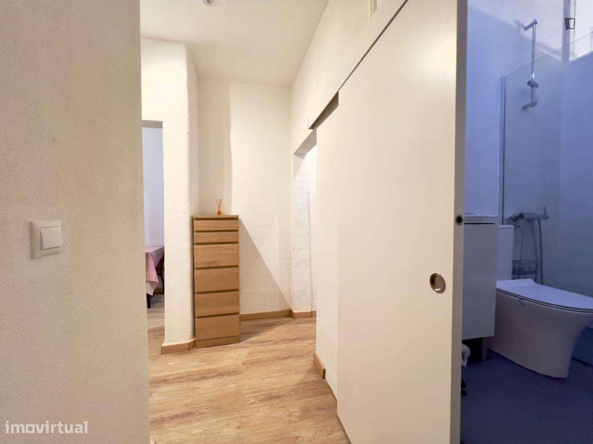 Quarto - localizado em Arroios Lisbon - Grande imagem: 5/10