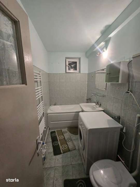 Apartament 2 camere semidecomandat-zona far - Imagine principală: 3/8