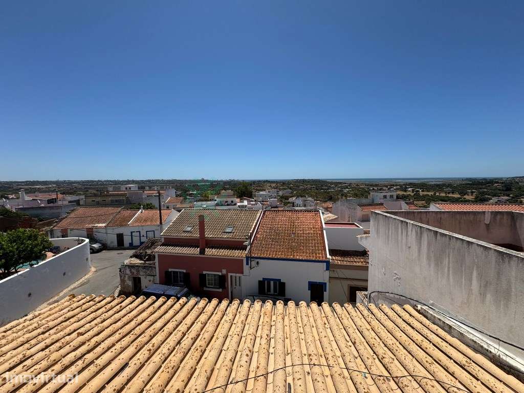 Apartamento t1 à venda na Rua da Capelinha-23