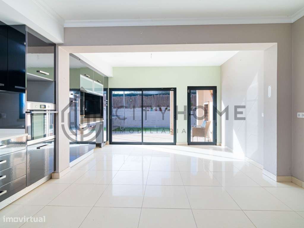 Moradia isolada T3 +1 em Portimão-11