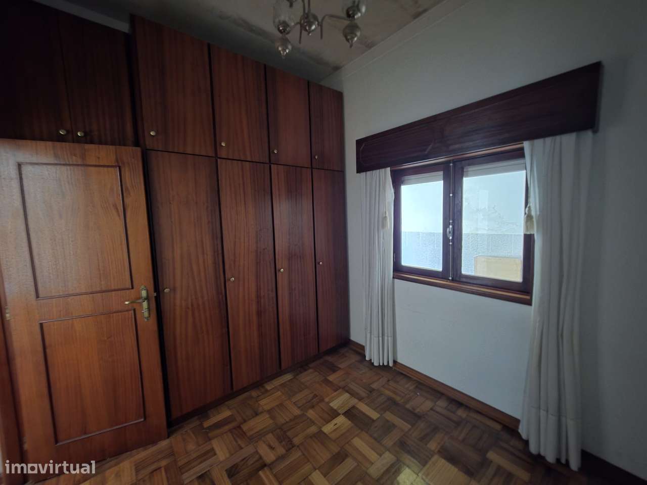 Moradia térrea ao preço dum T1 em Valadares-14