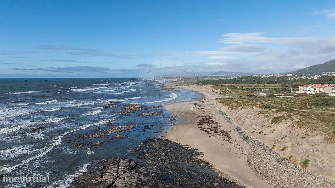 Moradia T4+1 em Esposende-38