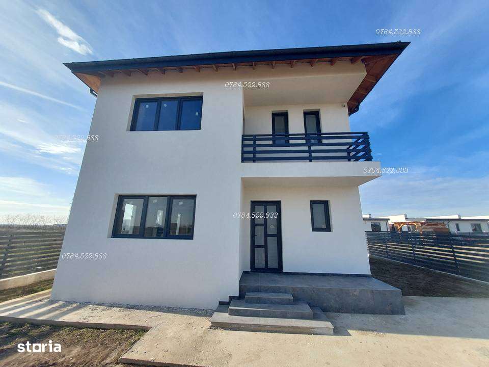 Vilă spațioasă – casă de vânzare cu curte mare – comuna Berceni Ilfov - Imagine principală: 2/9