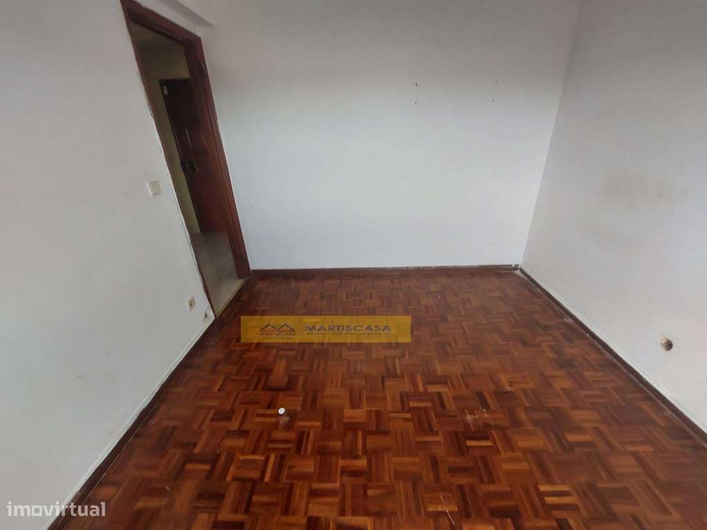 T2 c/varandas e arrecadação - Rinchoa-20