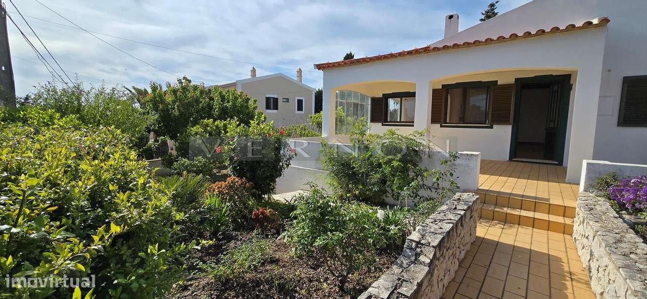 Algarve, Carvoeiro, para venda, moradia T3 com garagem, em localização-35