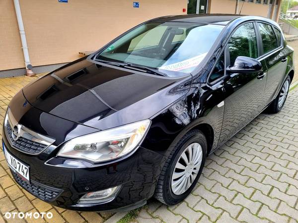 Opel Astra 1.4 Turbo Edition - 33