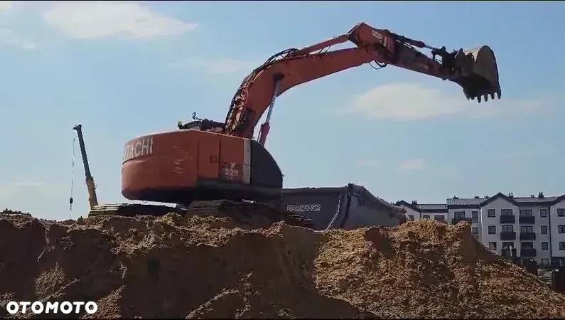 Hitachi ZX 225 USRLC-3 - 10