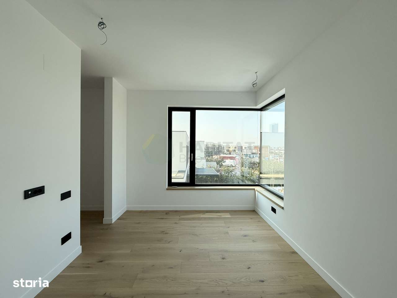 Vila tip duplex in Amber Forest, langa padure-17