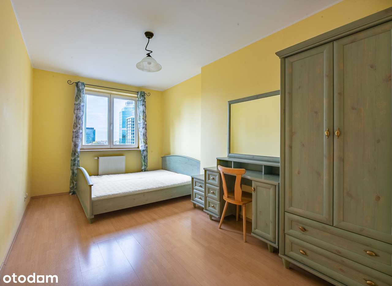 Przestronne, czteropokojowe z garażem Jerozolimskie - Białobrzeska - Pełny obrazek: 4/19