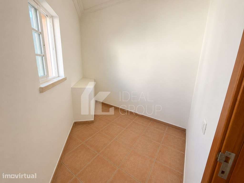 Moradia T3 com Dois Pisos Independentes | T2 + T1 | Cadaval-21